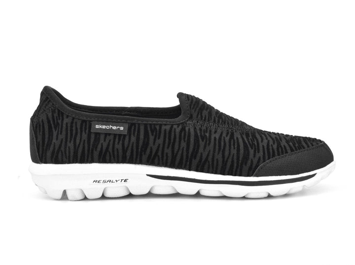 Skechers Go Walk Upstage, Women's Slip-On - Footcourt Egypt